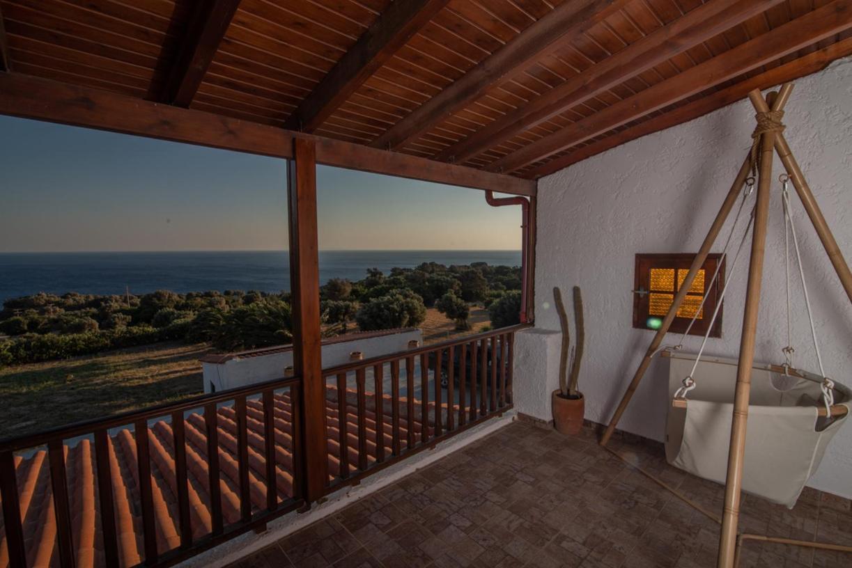 Ligres Beach - 2 Bedrooms Apartment Sea View Agia Paraskevi  Zewnętrze zdjęcie